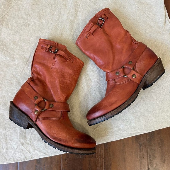VINTAGE SHOE CO Eliza Slouch Engineer Harness Boot Reddish Brown USA MADE - Picture 6 of 14